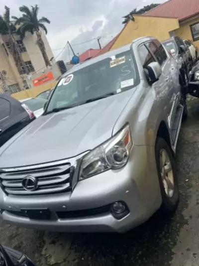 Lexus GX