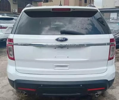 Ford EXPLORER 3.5L