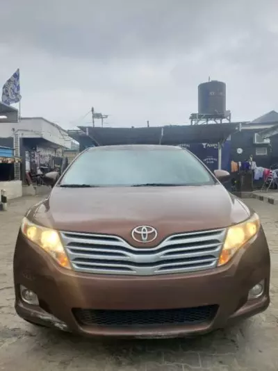 TOYOTA Venza