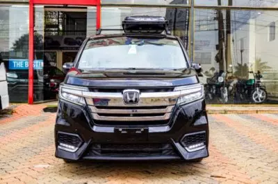 Honda Stepwgn Spada