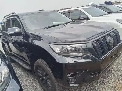 TOYOTA Landcruiser prado TX