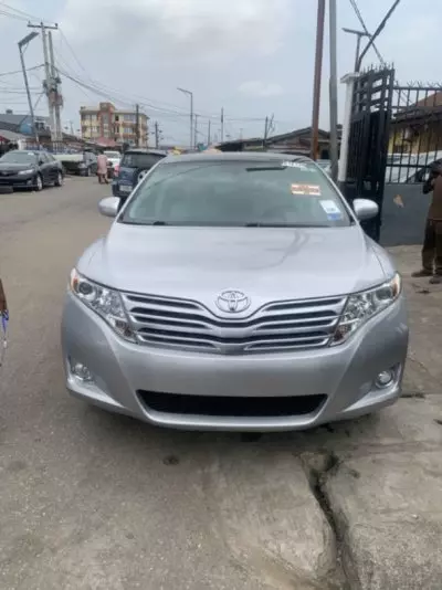 TOYOTA Venza