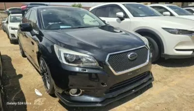 Subaru Legacy B4