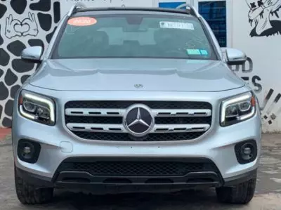 Mercedes-Benz GLB 250
