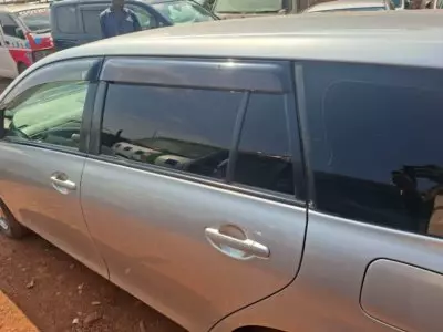 TOYOTA Fielder