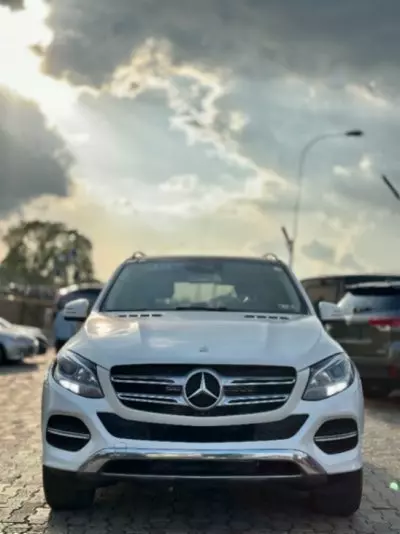 Mercedes-Benz GLE 350