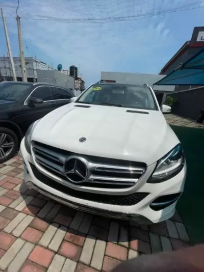 Mercedes-Benz GLE 350