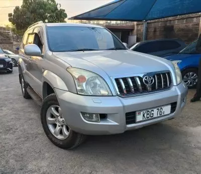TOYOTA Landcruiser Prado