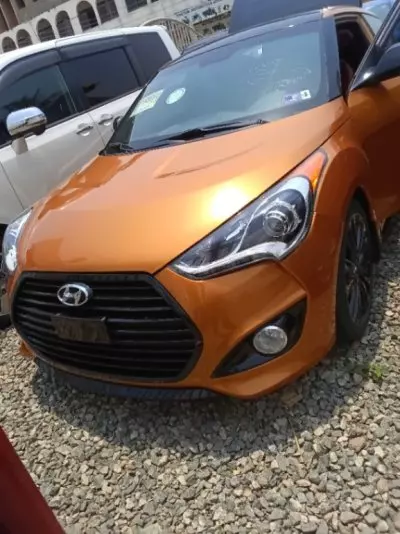 Hyundai Veloster