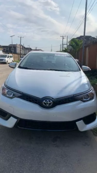TOYOTA Corolla iM