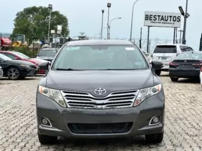 TOYOTA Venza