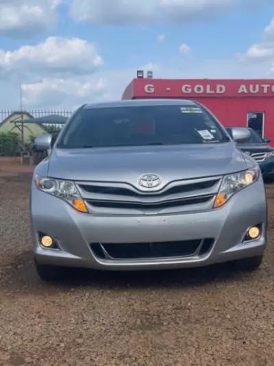TOYOTA Venza