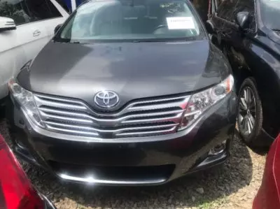 TOYOTA Venza