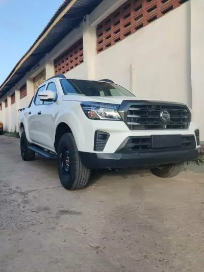 Nissan Rich 6