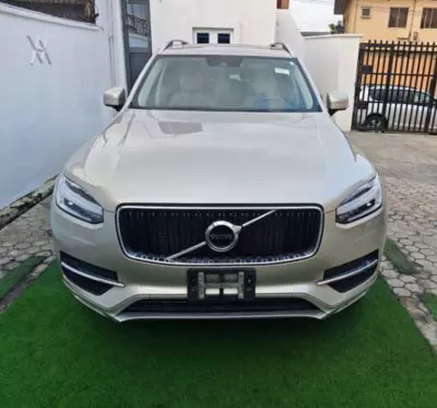 Volvo XC90