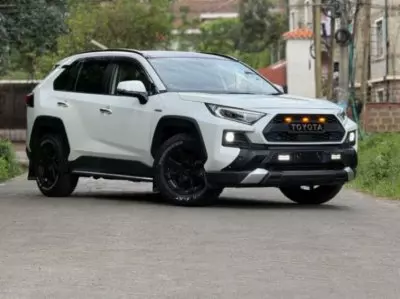 TOYOTA RAV 4