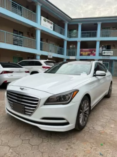 Hyundai Genesis