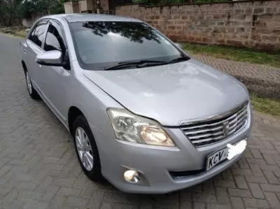 TOYOTA Premio