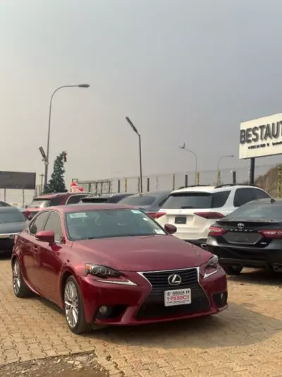Lexus IS 350