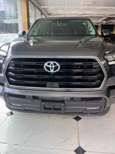 Toyota Sequoia