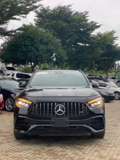 Mercedes-Benz GLA 45 AMG