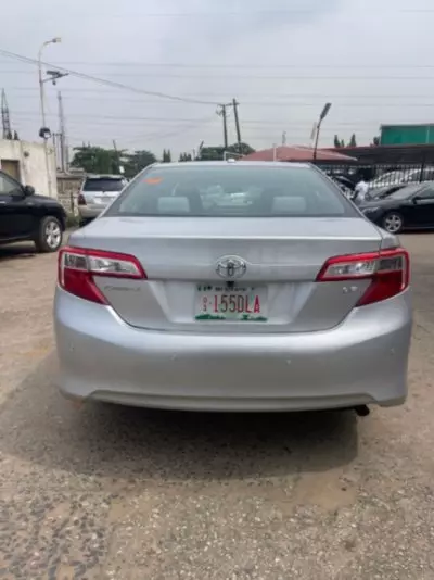 TOYOTA Camry