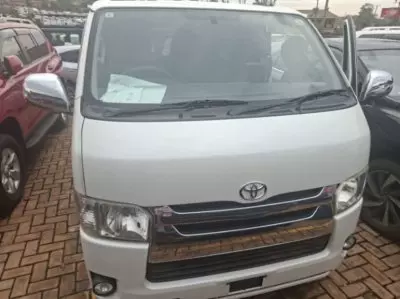TOYOTA Hiace Ace
