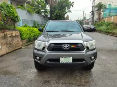 Toyota Tacoma