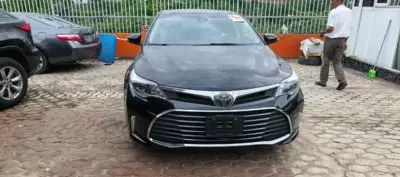 TOYOTA Avalon