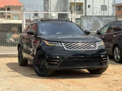 RANGE ROVER HSE LR4