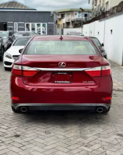 Lexus ES 350