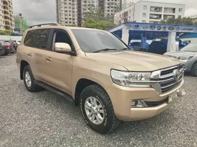 TOYOTA Landcruiser Vx V8