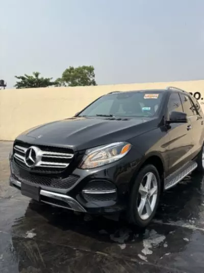 Mercedes-Benz GLE 350