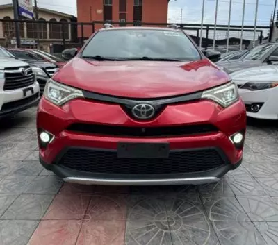 TOYOTA RAV 4