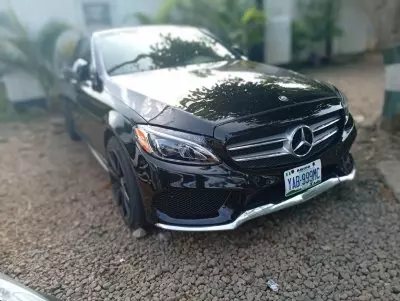 Mercedes-Benz C 300