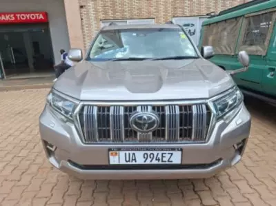 TOYOTA LANDCRUISER GR-S