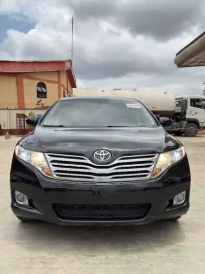 TOYOTA Venza