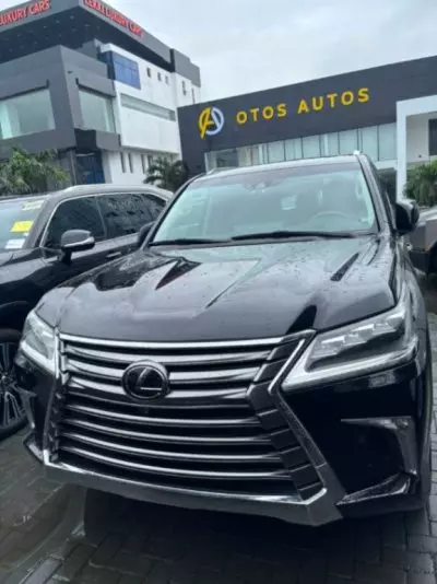 Lexus LX 570