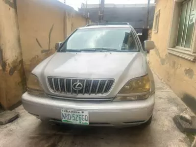 Lexus RX 300