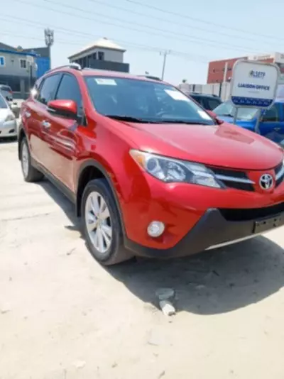 TOYOTA RAV4