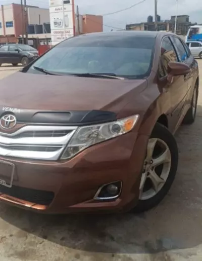 TOYOTA Venza