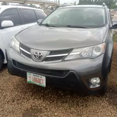 TOYOTA RAV 4