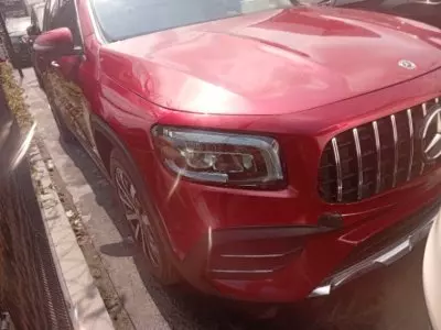 Mercedes-Benz GLB 250