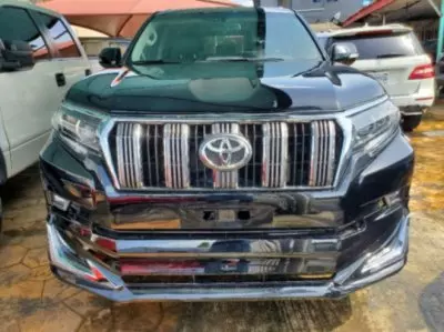 Toyota Landcruiser Prado