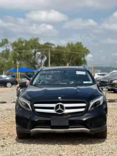 Mercedes-Benz GLA-Class