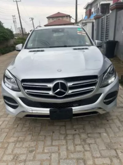 Mercedes-Benz GLE 350