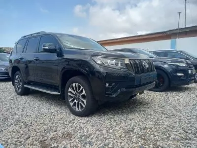 Toyota Landcruiser Prado