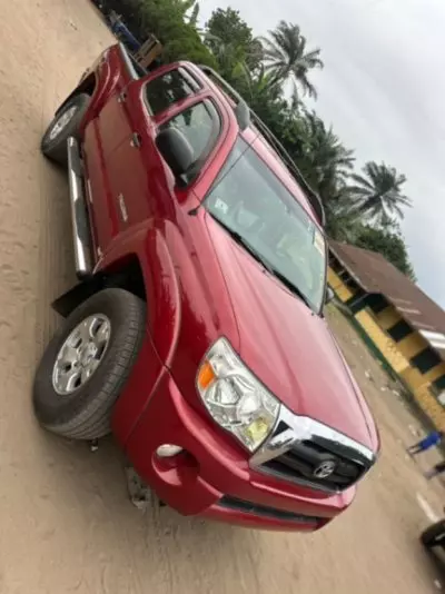 Toyota Tacoma