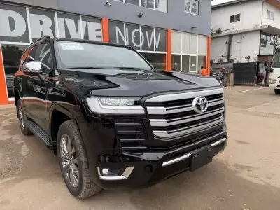 TOYOTA LANDCRUISER VXR