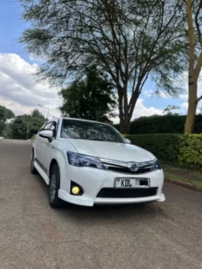 Toyota Fielder hybrid